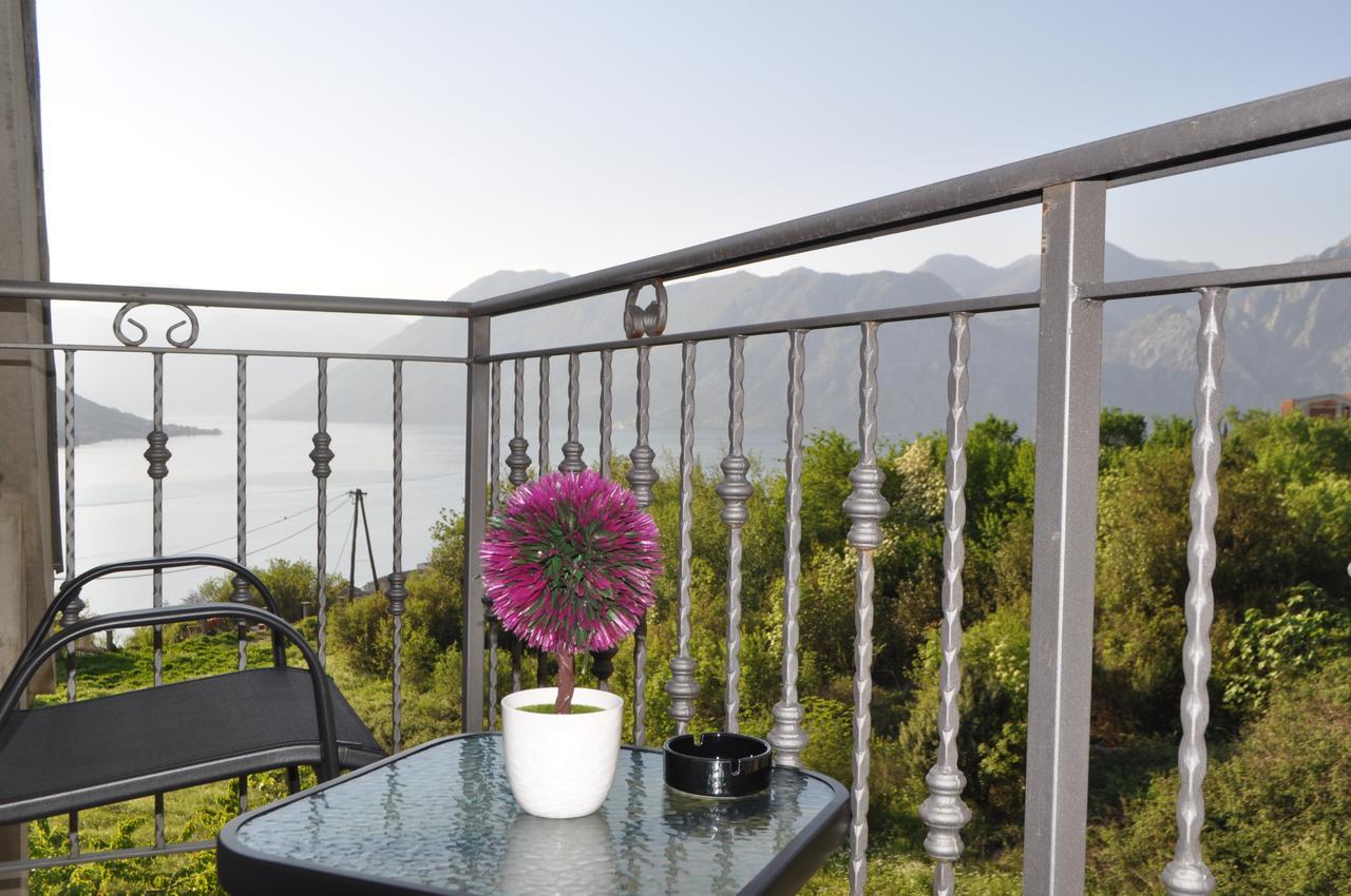 Apartment Maritimo Kotor Dış mekan fotoğraf