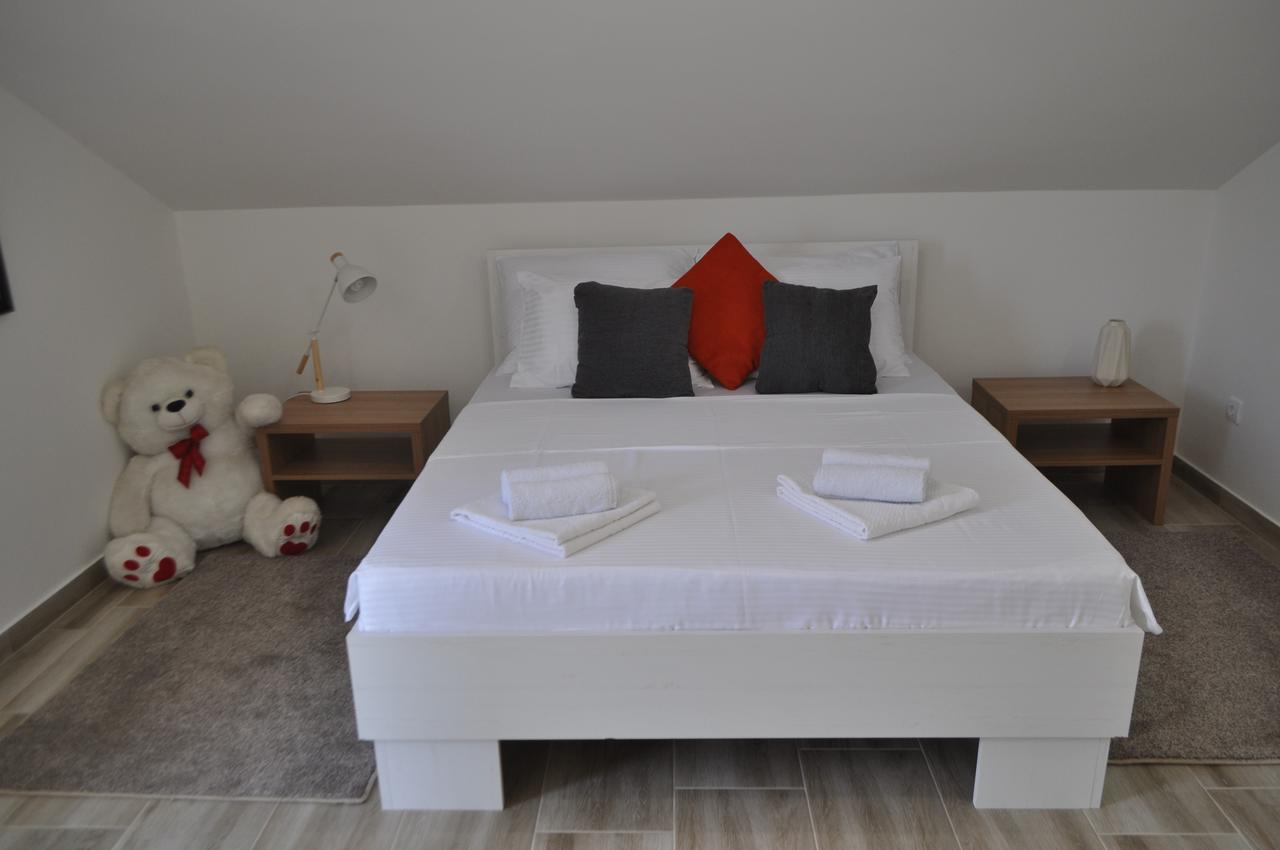 Apartment Maritimo Kotor Dış mekan fotoğraf